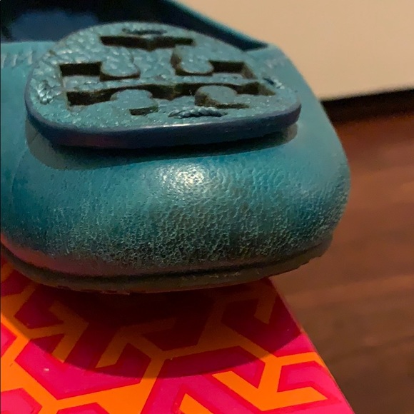 Tory Burch Peacock Feather Flats size 6 - Picture 6 of 7